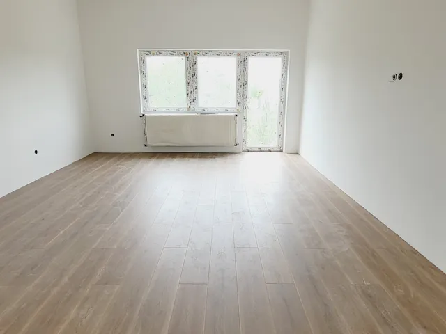 Eladó ház Bőcs 175 nm