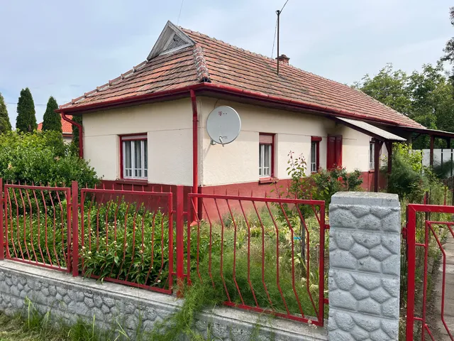 Eladó ház Hernádnémeti 70 nm
