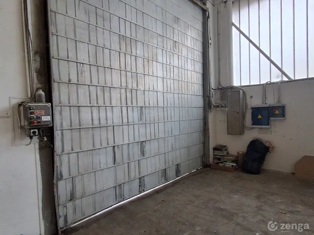 Kiadó kereskedelmi és ipari ingatlan Győr, Révfalu 110 nm