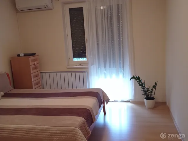 Eladó lakás Győr, Révfalu 64 nm