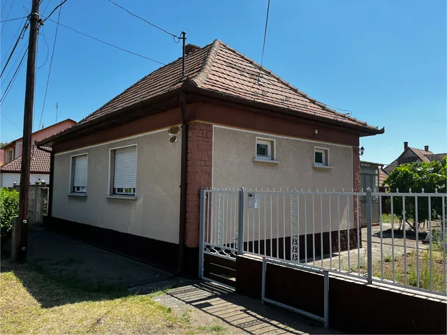 Eladó ház Albertirsa 77 nm