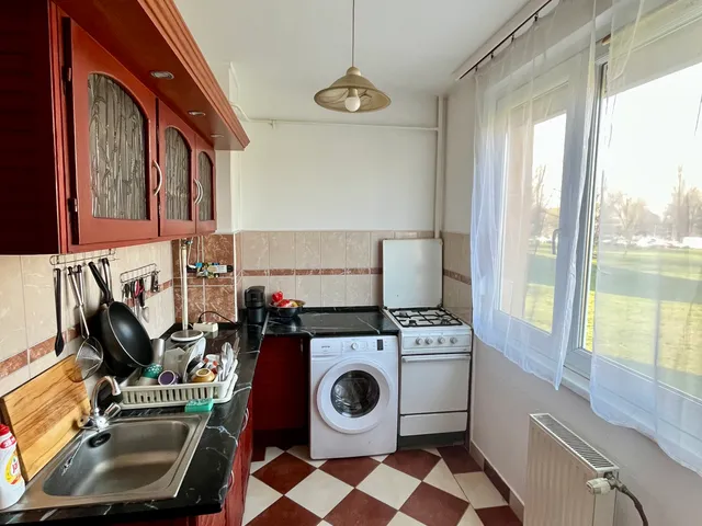 Eladó lakás Cegléd, Bede, Szolnoki út 35 nm