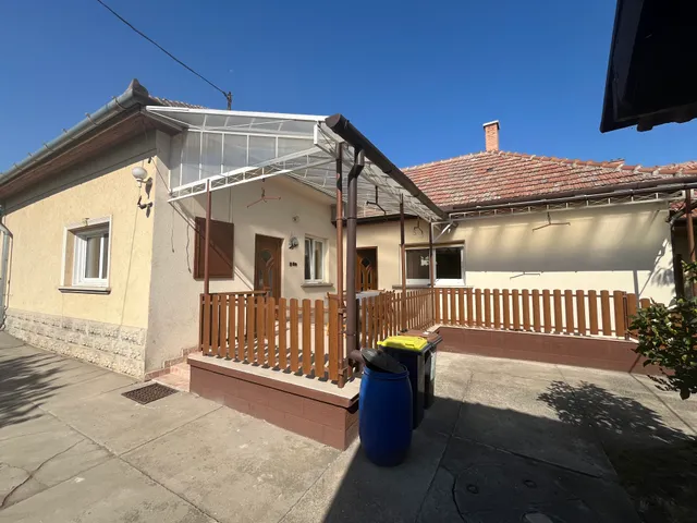 Eladó ház Albertirsa 140 nm
