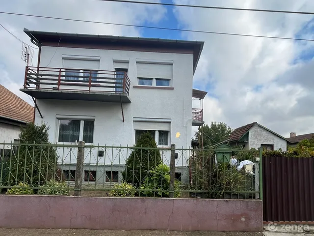 Eladó ház Albertirsa 100 nm