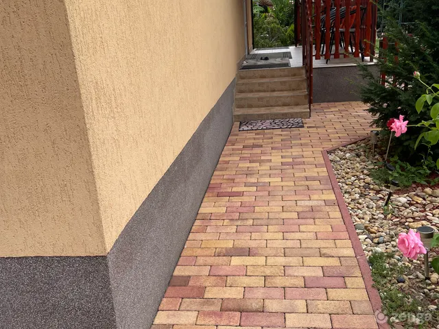 Eladó ház Cserkeszőlő 195 nm