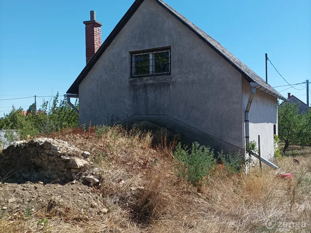 Eladó üdülő és hétvégi ház Öskü 55 nm