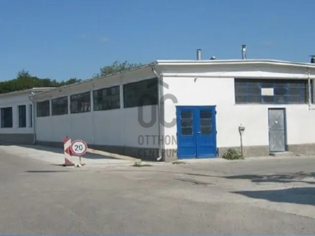 Eladó kereskedelmi és ipari ingatlan Törökbálint 4800 nm