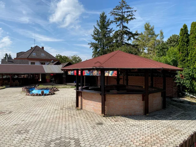 Eladó telek Zamárdi 667 nm