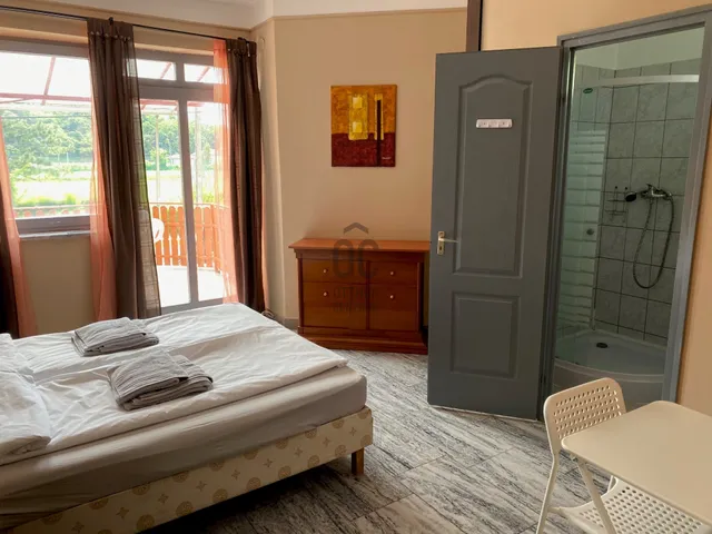 Eladó kereskedelmi és ipari ingatlan Zamárdi 619 nm