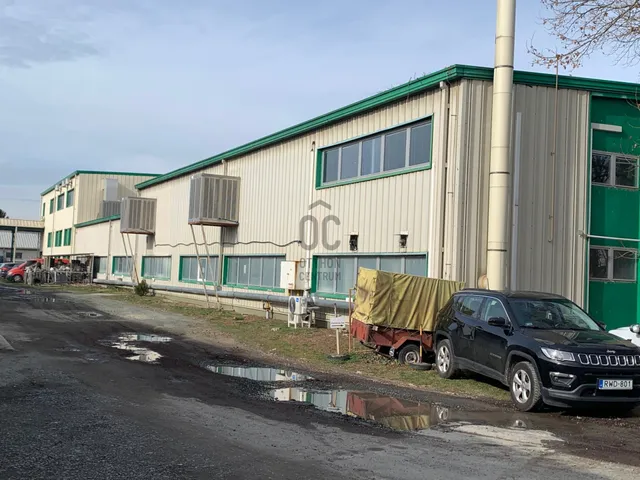 Eladó kereskedelmi és ipari ingatlan Szombathely, Bébictelep 2644 nm