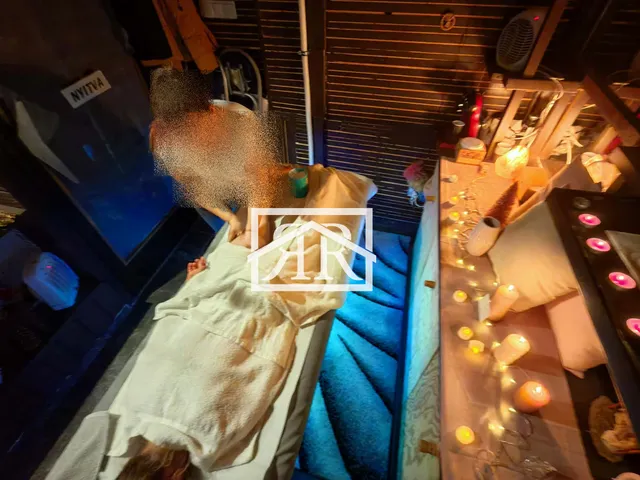 Kiadó kereskedelmi és ipari ingatlan Szeged, Belváros, Párizsi krt 11 nm