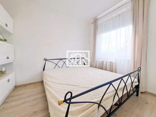 Eladó lakás Szeged, Újrókus, Nyitra utca 56 nm