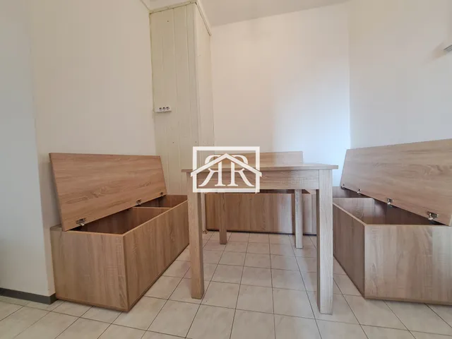 Eladó lakás Szeged, Tarján 56 nm