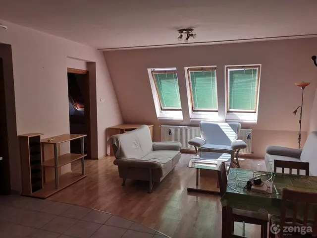 Eladó lakás Kecskemét, Széchenyiváros 45 nm