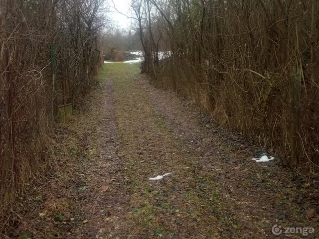 Eladó telek Esztergom, Aranyhegy 790 nm