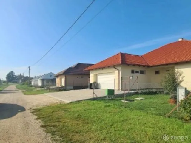 Eladó telek Pákozd, Bocskai utca 805 nm