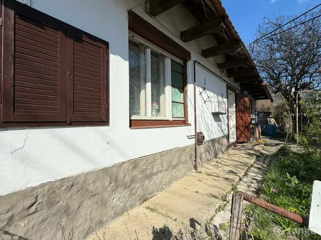 Eladó ház Nagykovácsi 52 nm