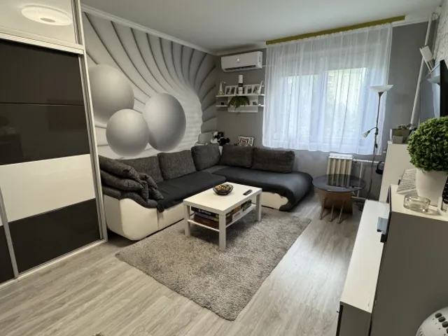 Eladó lakás Pécs, Kertváros, Csikor Kálmán 57 nm