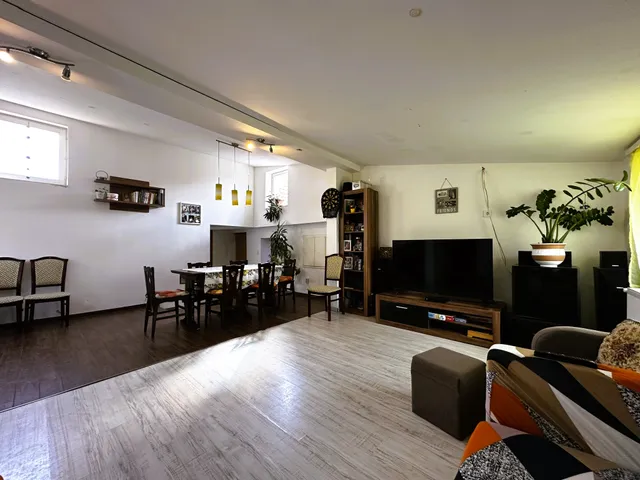 Eladó ház Pécs, Kertváros 130 nm
