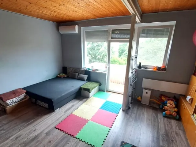 Eladó lakás Pécs, Uránváros, Bánki Donát u. 39 nm