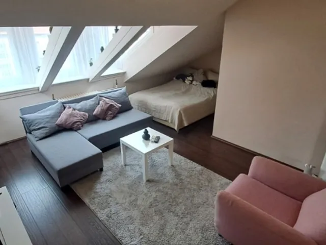 Eladó lakás Pécs, Uránváros, Esztergár Lajos 54 nm