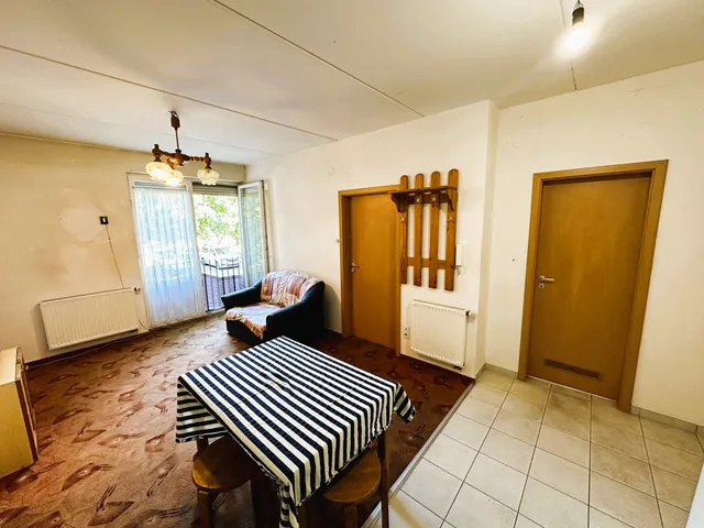 Eladó lakás Pécs, Kertváros 40 nm