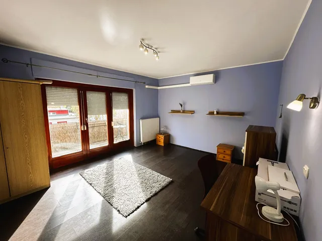 Eladó lakás Pécs, Egyetemváros 77 nm