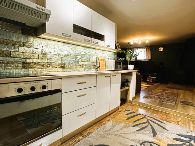 Eladó ház Pécs, Vasas 75 nm