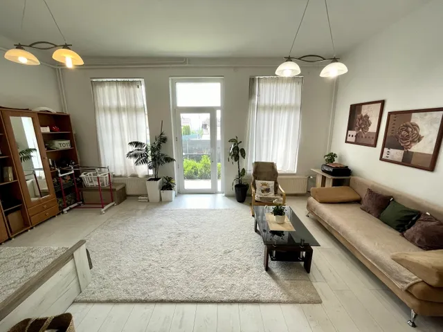 Eladó lakás Pécs, Patacs 129 nm