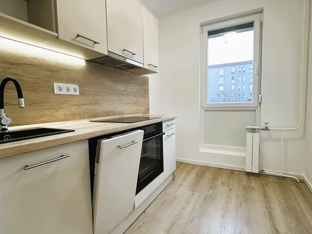 Eladó lakás Pécs, Kertváros, Uitz Béla 2. 40 nm