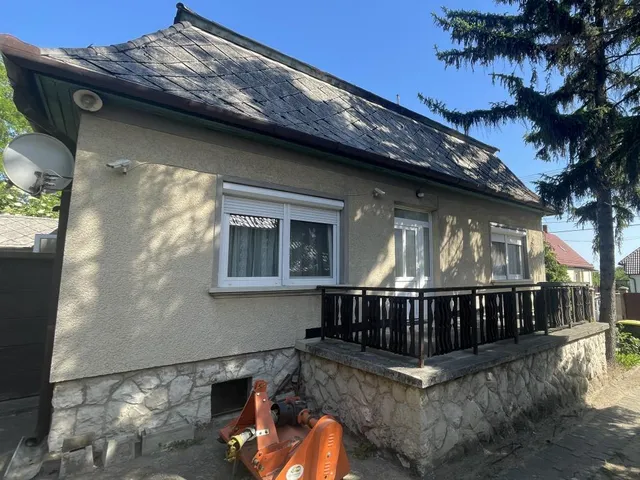 Eladó ház Győr, Ménfőcsanak 100 nm