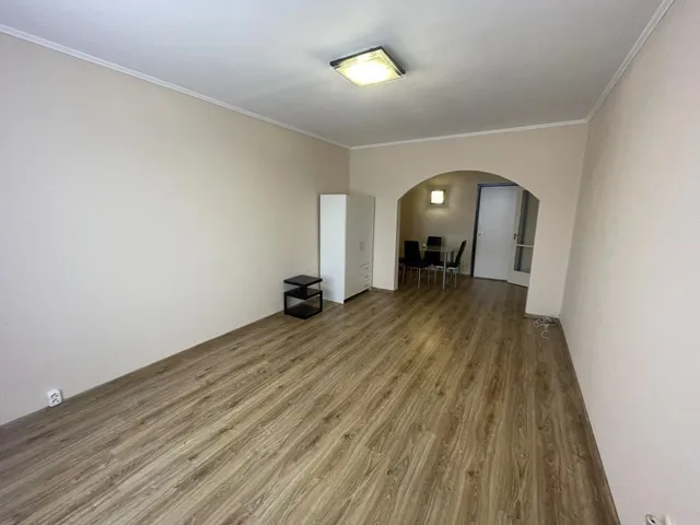 Kiadó lakás Győr, Adyváros 53 nm