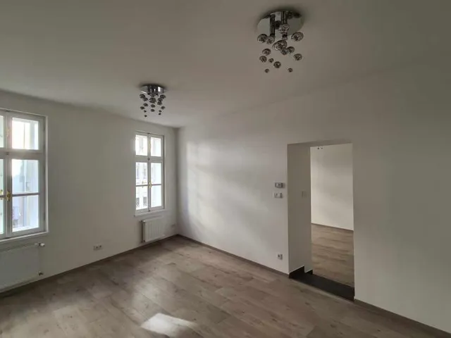 Eladó lakás Győr, Belváros 117 nm