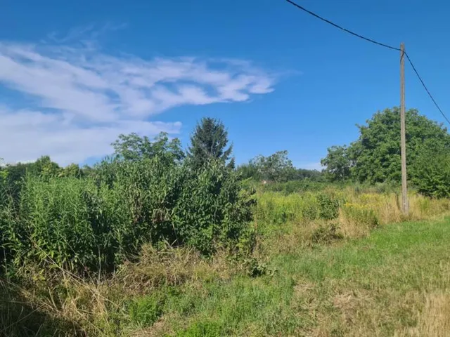 Eladó telek Győr, Révfalu 720 nm