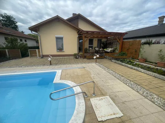 Eladó ház Győrzámoly 120 nm