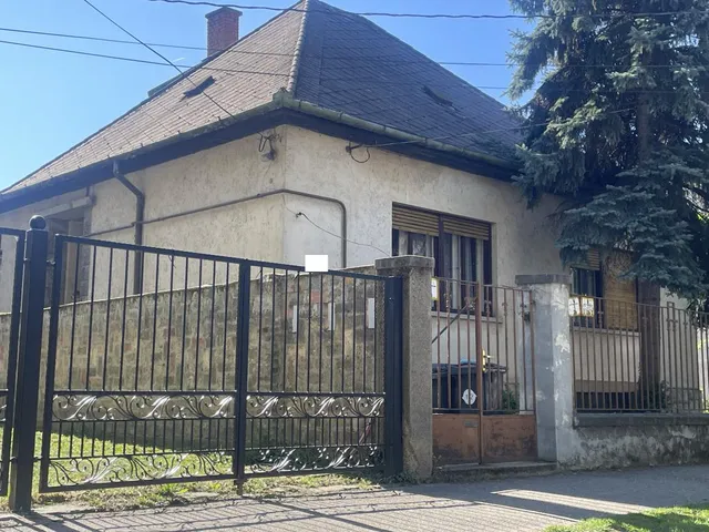 Eladó ház Győr, Nádorváros 132 nm