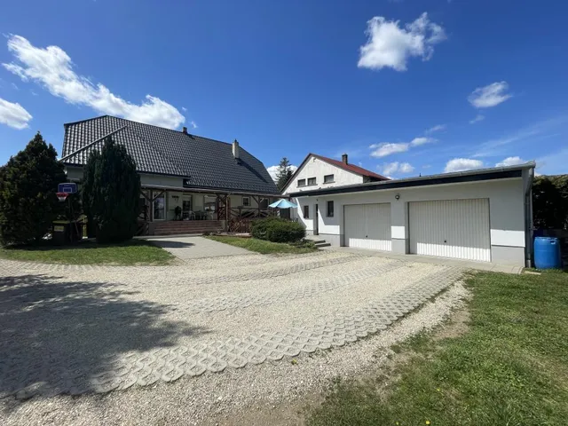 Eladó ház Győr, Ménfőcsanak 164 nm