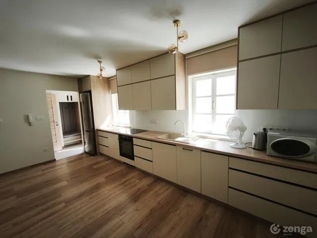 Eladó lakás Győr, Belváros 94 nm