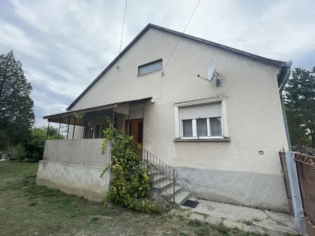 Eladó ház Mórichida 94 nm