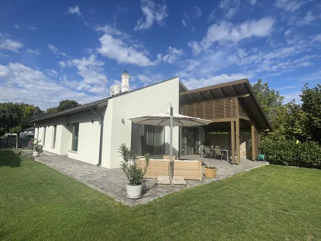 Eladó ház Vámosszabadi 142 nm