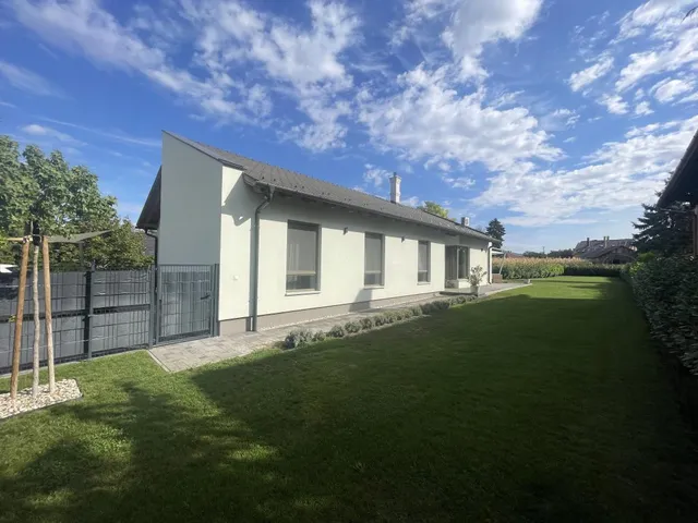 Eladó ház Vámosszabadi 142 nm