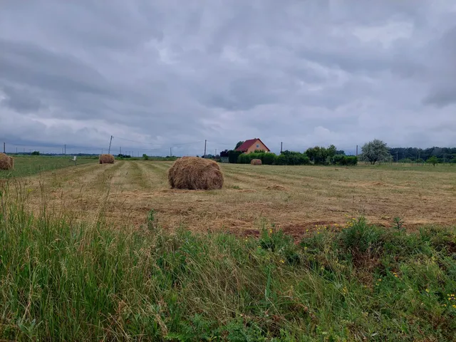 Eladó telek Szolnok 790 nm