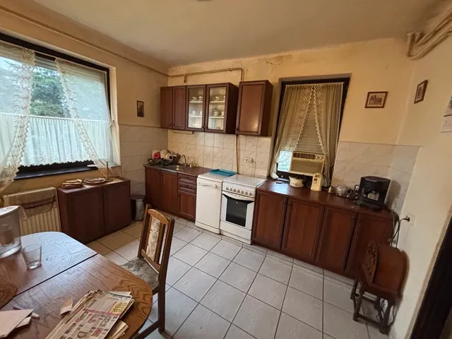 Eladó ház Szolnok, Szandaszőlős 133 nm