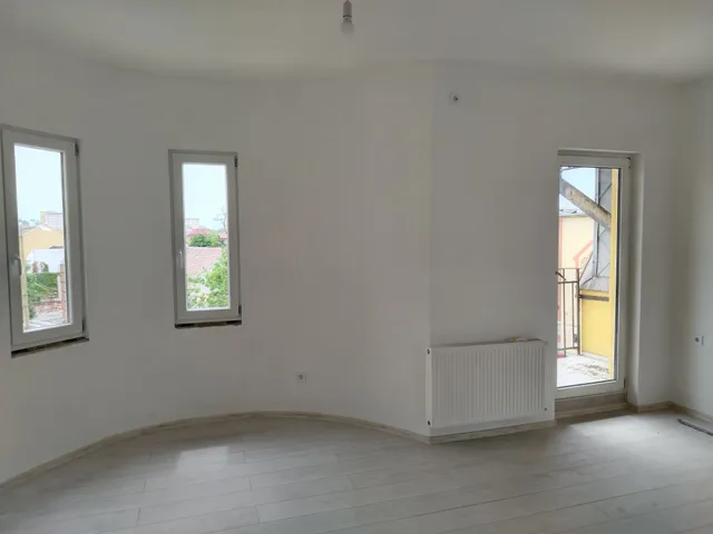 Eladó lakás Szolnok, Belváros 74 nm