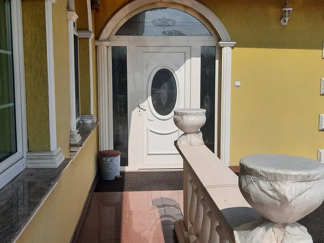 Eladó ház Heves, Belváros 450 nm