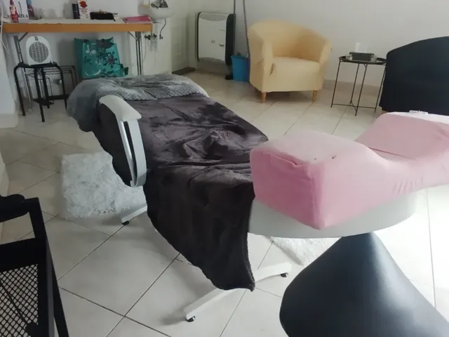 Eladó kereskedelmi és ipari ingatlan Törökszentmiklós 41 nm