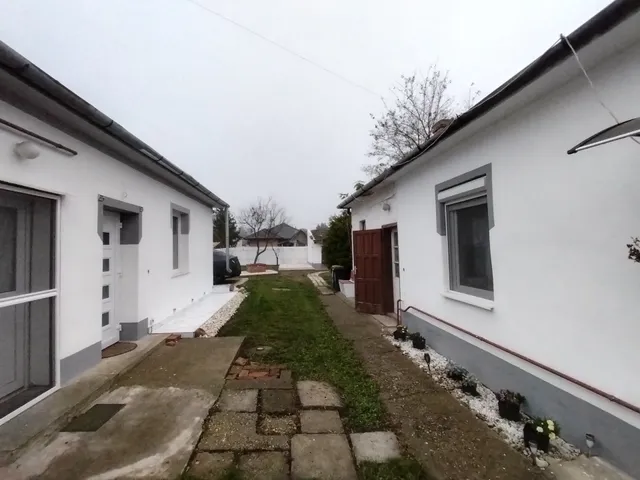 Eladó lakás Szolnok, Meggyesitelep 40 nm