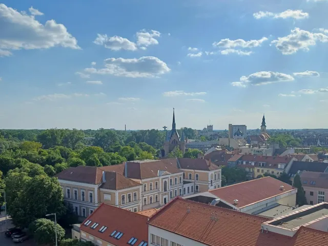 Eladó lakás Szolnok, Belváros 59 nm