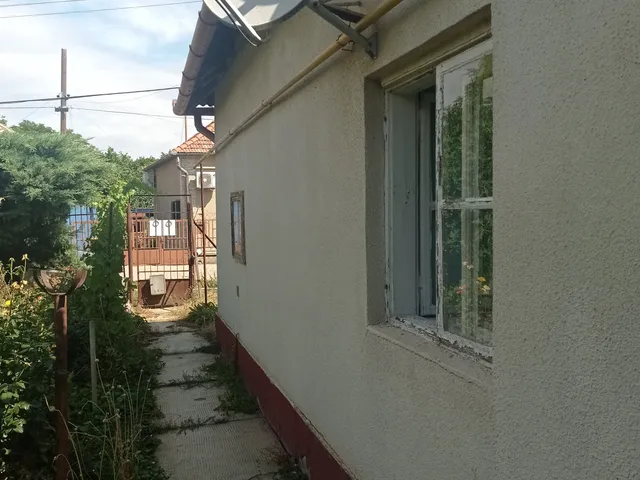 Eladó ház Tószeg 83 nm