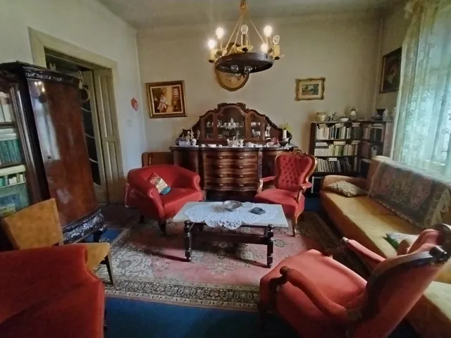 Eladó ház Szolnok, Belváros 87 nm